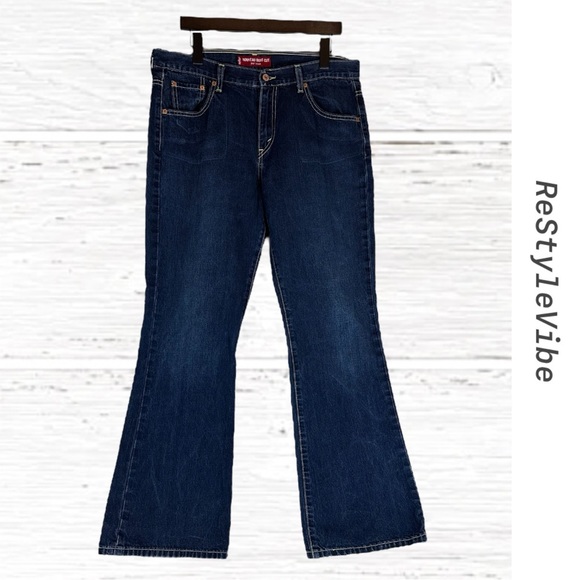 LEVI’S Women’s Size 14 M Denim Jeans 515 Nouveau Bootcut Fit Style 100% Cotton - Picture 1 of 15